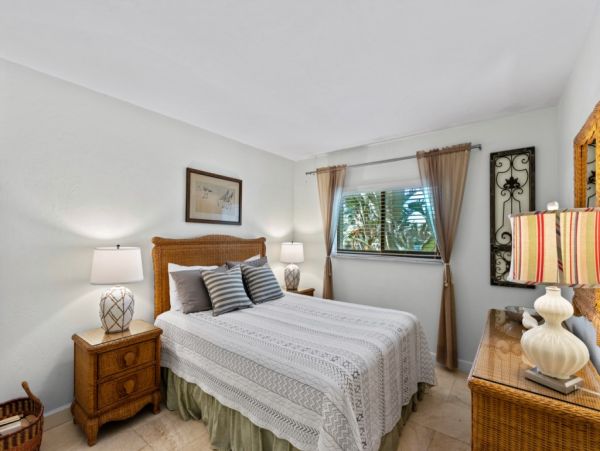 Sanibel Condo 1026833