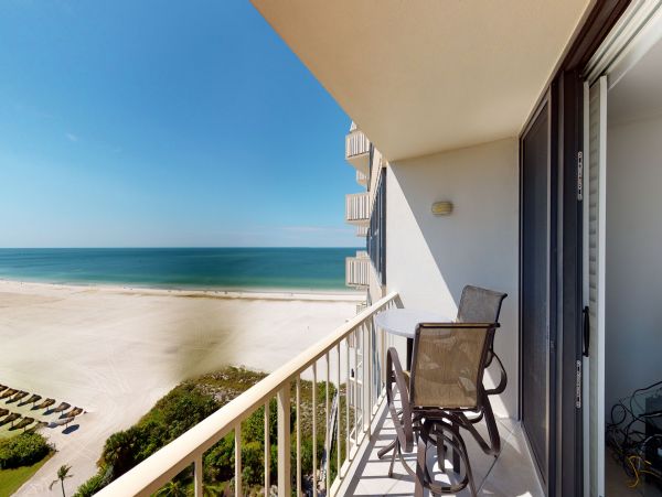 Marco Island Condo 1026835
