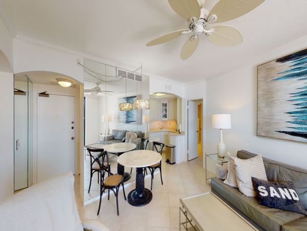 Marco Island Condo 1026835