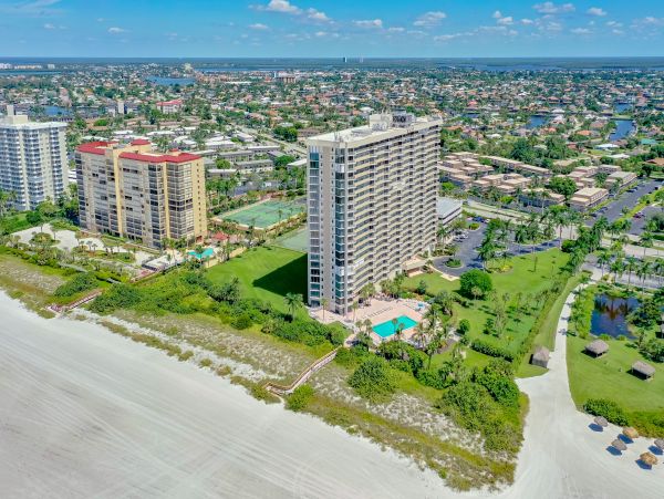 Marco Island Condo 1026835