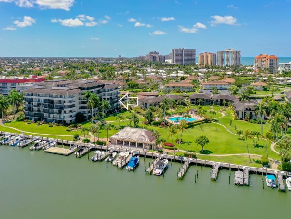 Marco Island Condo 1026837