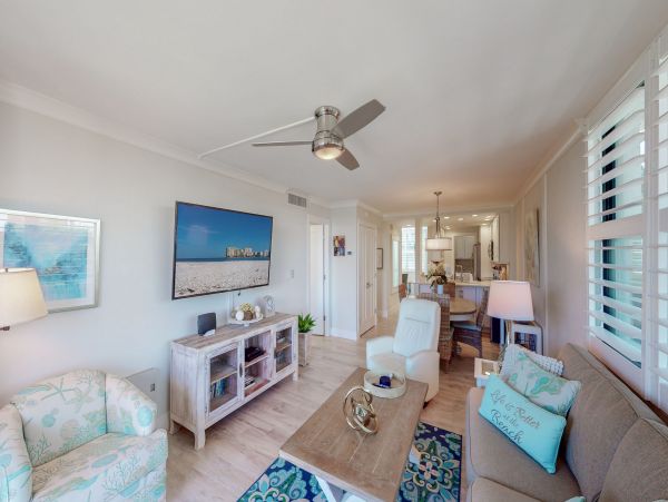 Marco Island Condo 1026837