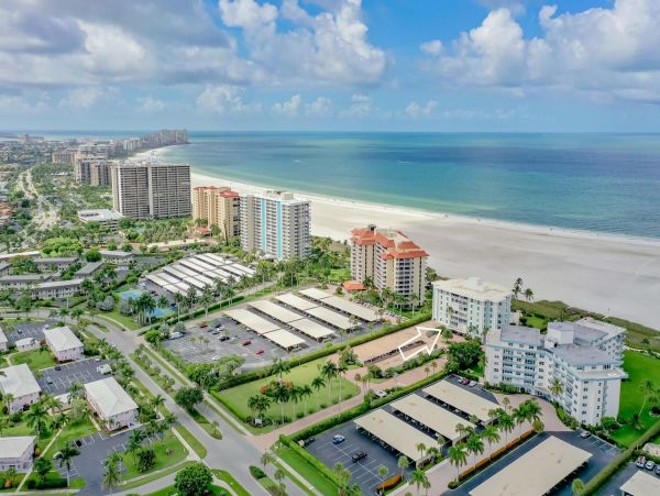 Marco Island Condo 1026838