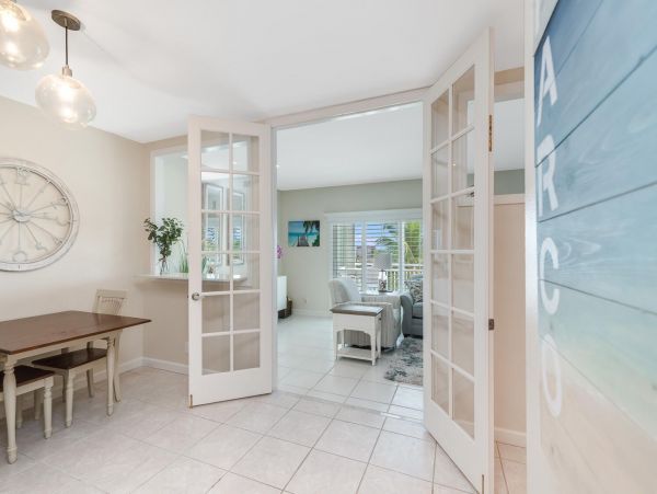 Marco Island Condo 1026838