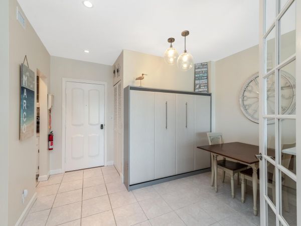Marco Island Condo 1026838