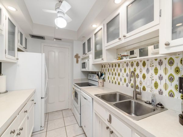 Marco Island Condo 1026838