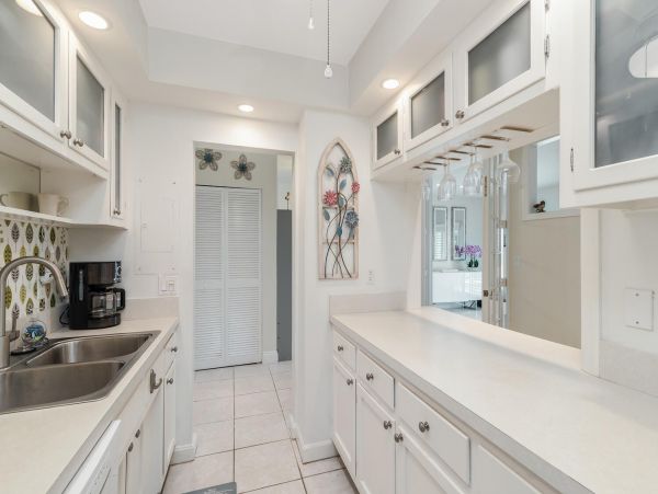 Marco Island Condo 1026838