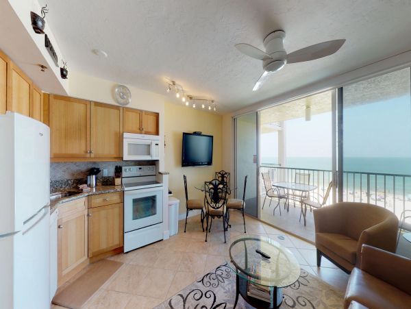 Charming Vacation Condo in Marco Island Full Ocean Views