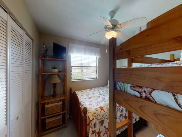 Marco Island Vacation Condo 2 Bedroom Across Street Public Beach Access