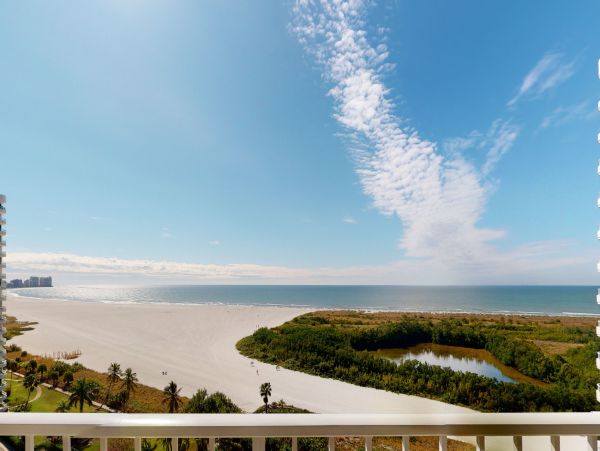 Marco Island Condo 1026843