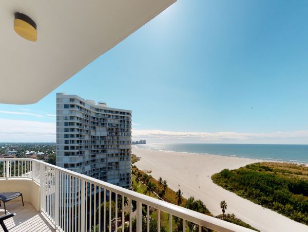 Marco Island Condo 1026843