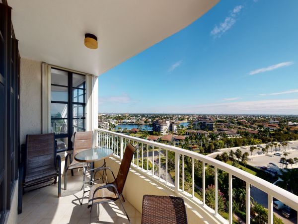 Marco Island Condo 1026843