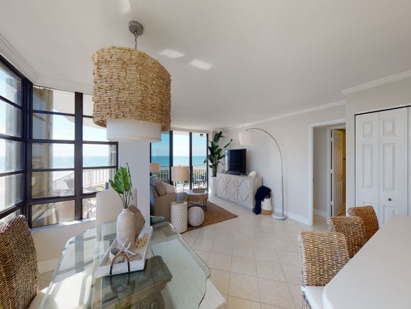 Marco Island Condo 1026843