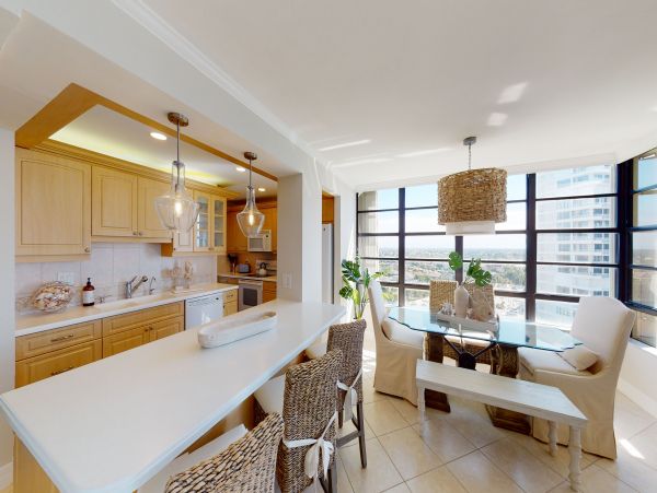 Marco Island Condo 1026843