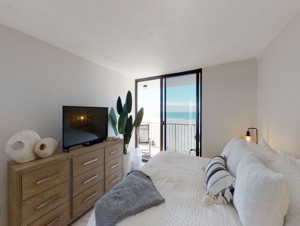 Marco Island Condo 1026843