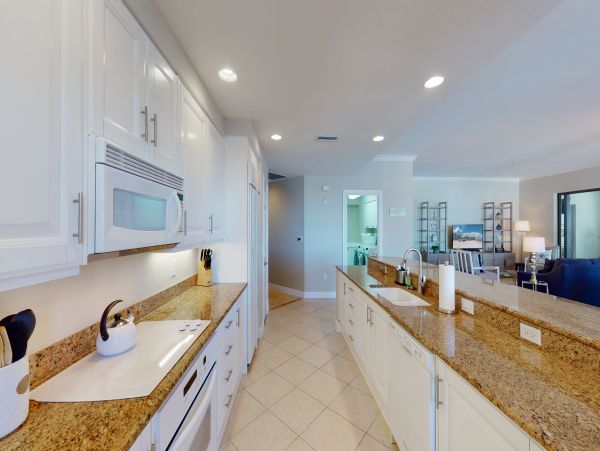 Marco Island Condo 1026846