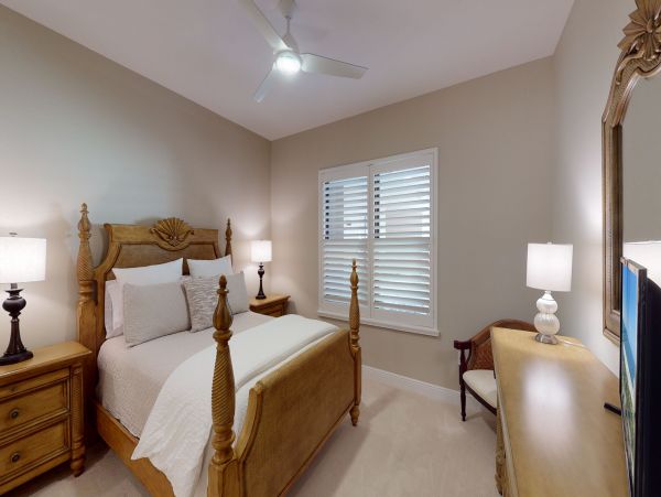 Marco Island Condo 1026846