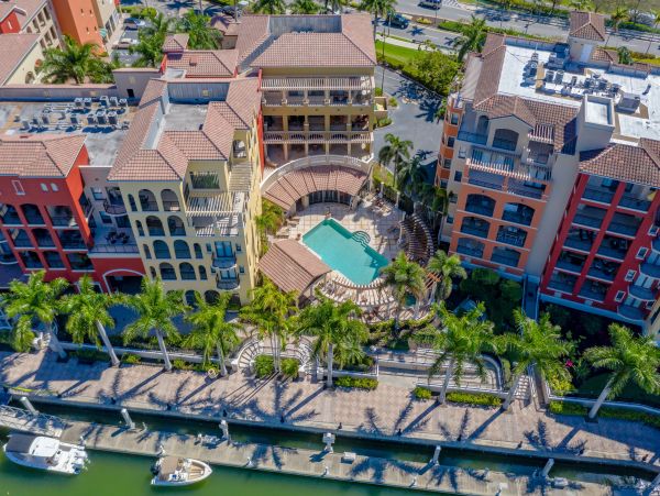 Marco Island Condo 1026846
