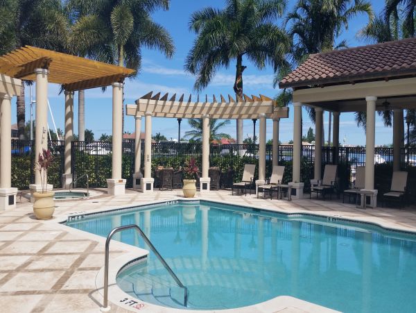 Marco Island Condo 1026846