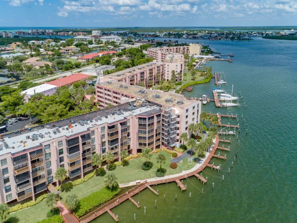 Marco Island Condo 1026847