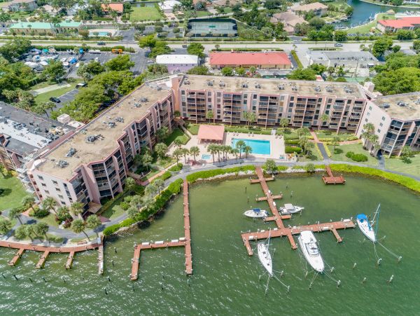 Marco Island Condo 1026847