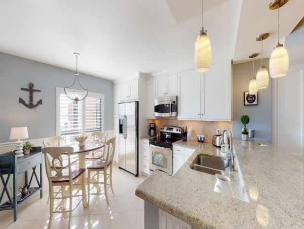 Marco Island Condo 1026847