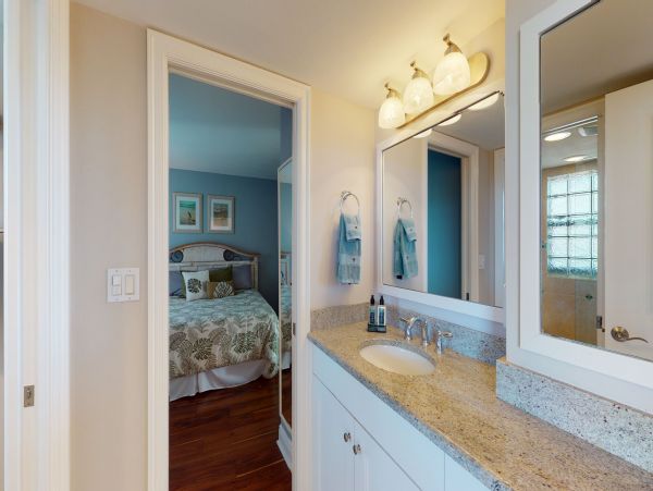 Marco Island Condo 1026847