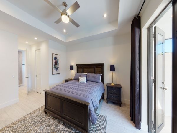 Gorgeous Vacation Pool Home in Marco Island Sleeps 7