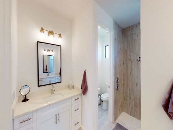 Gorgeous Vacation Pool Home in Marco Island Sleeps 7