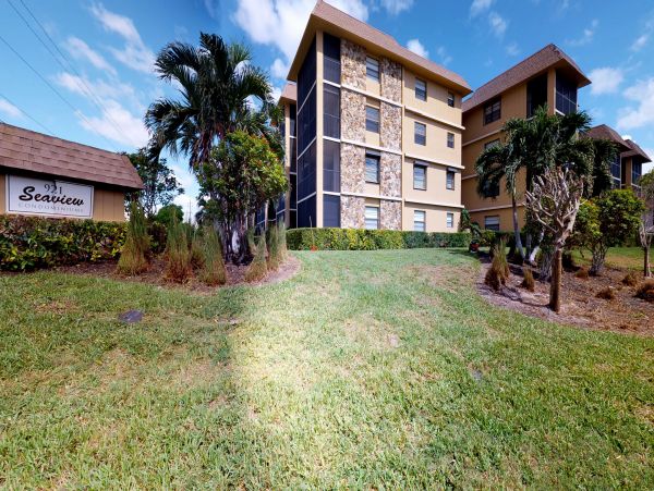Marco Island Condo 1026851