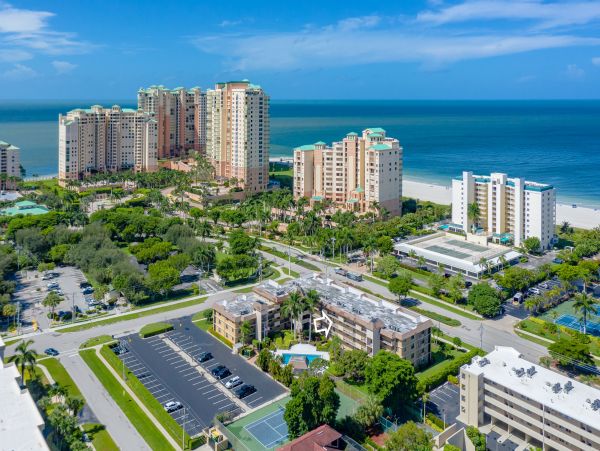 Marco Island Condo 1026851