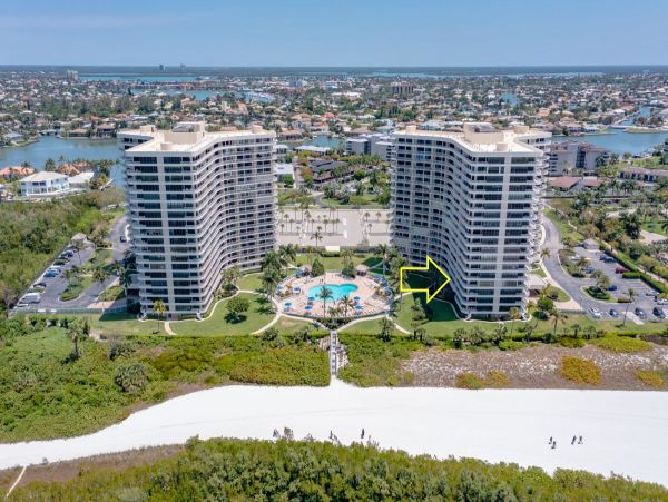 Marco Island Vacation Condo 2 BR Access a Pool & Tennis Court