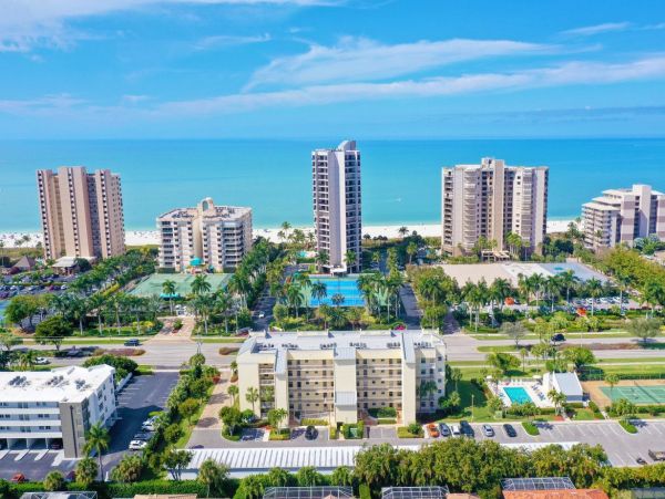 One Block to South Beach