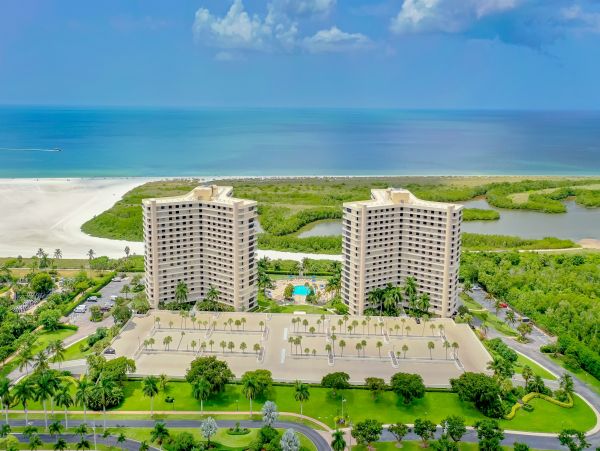 Lovely 2 Bedroom Condo in Marco Island Sleeps 4