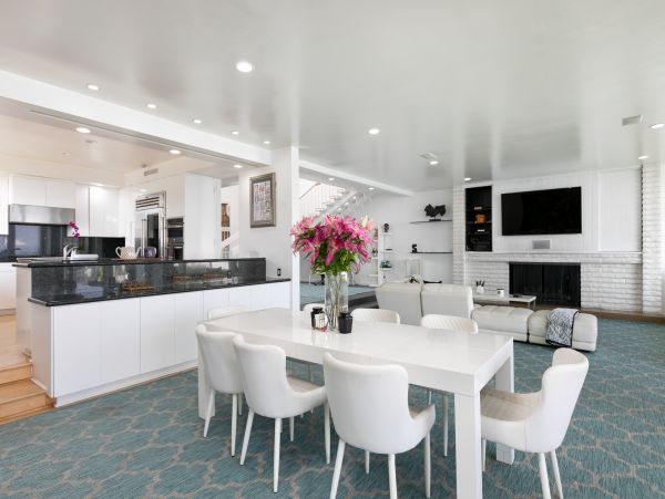 Malibu Vacation Home Four Bedroom On Beach
