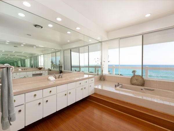 Malibu Vacation Home Four Bedroom On Beach