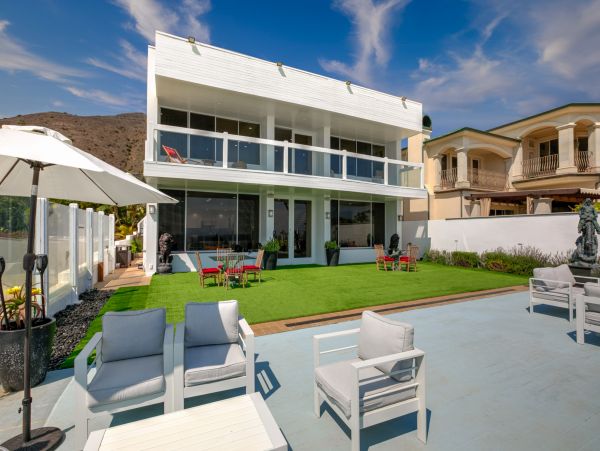 Malibu Vacation Home Four Bedroom On Beach
