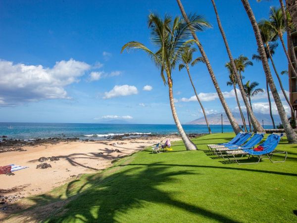 Luxury Oceanfront Vacation Condo in Kihei Two Bedroom
