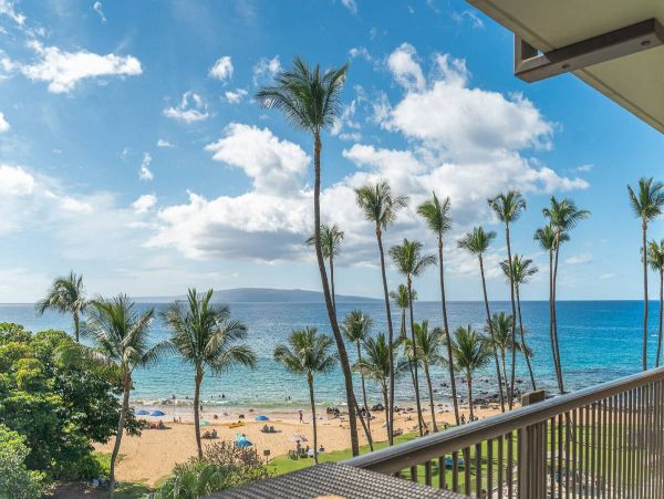 Luxury Oceanfront Vacation Condo in Kihei Two Bedroom
