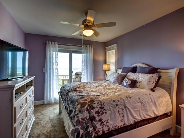 Gorgeous 6 Bedroom Oceanfront Home with Pool & Game Room