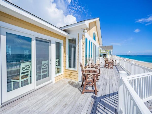 Gorgeous 6 Bedroom Oceanfront Home with Pool & Game Room