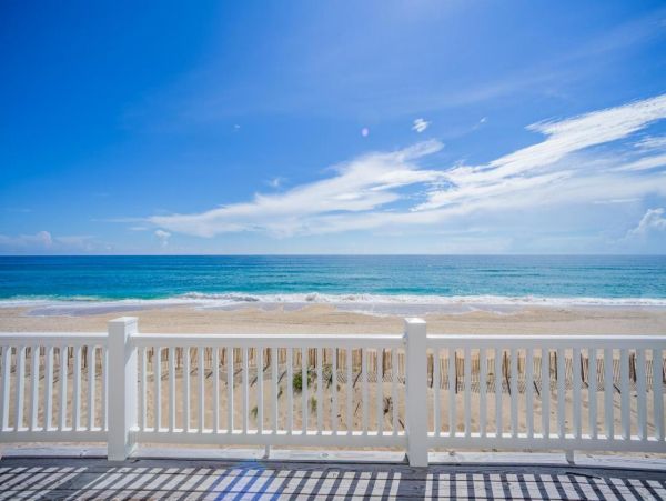 Gorgeous 6 Bedroom Oceanfront Home with Pool & Game Room
