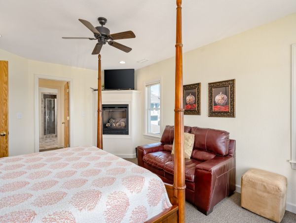 Oceanfront Kill Devil Hills Vacation Home Twelve Bedroom