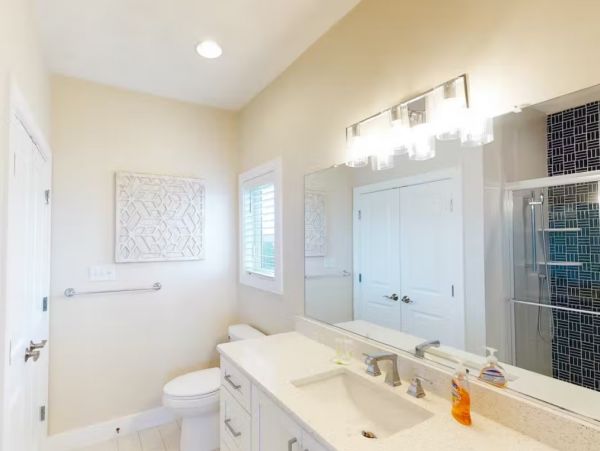 Ocean Front Eight Bedroom Vacation Home in Virginia Beach