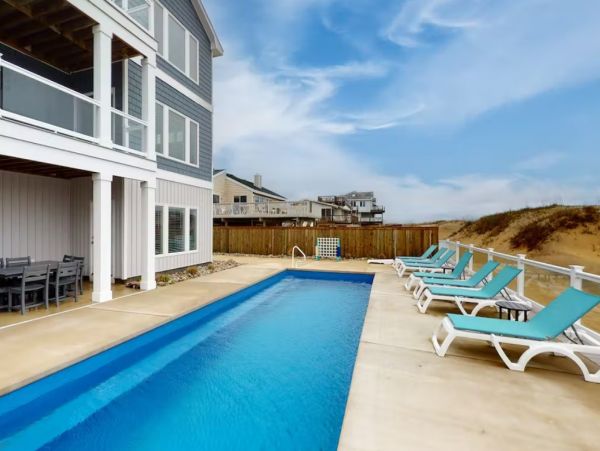 Ocean Front Eight Bedroom Vacation Home in Virginia Beach
