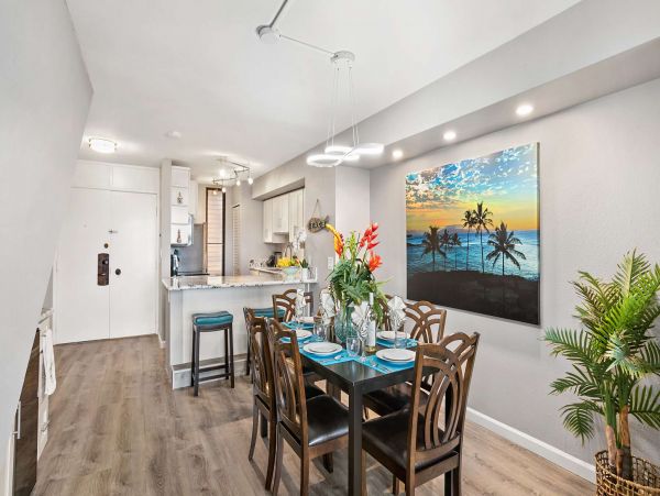 Oceanfront Kahana Vacation Condo Two Bedroom