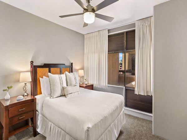 Oceanfront Kahana Vacation Condo Two Bedroom