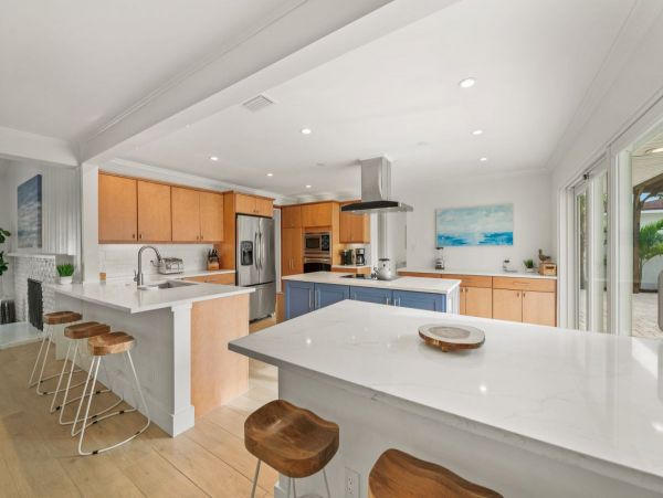 Luxury Lido Key Waterfront Home with Private Pool