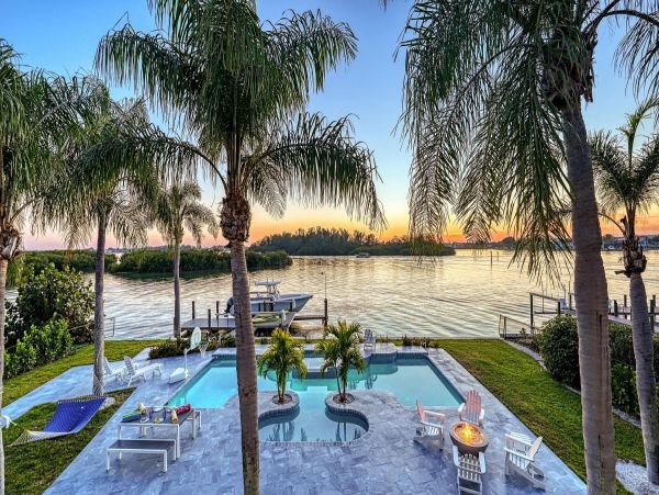 Bay Views Sarasota Vacation Home Four Bedroom