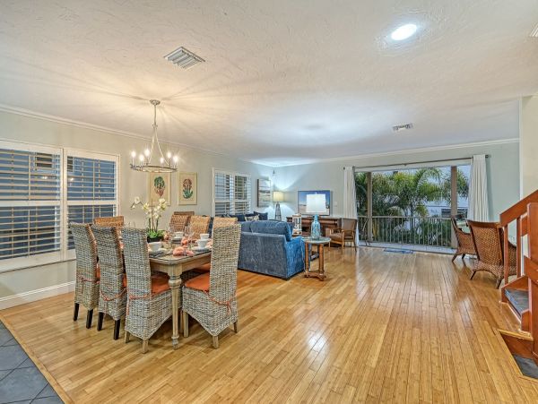 Luxury 4 Bedroom Siesta Key Vacation Home